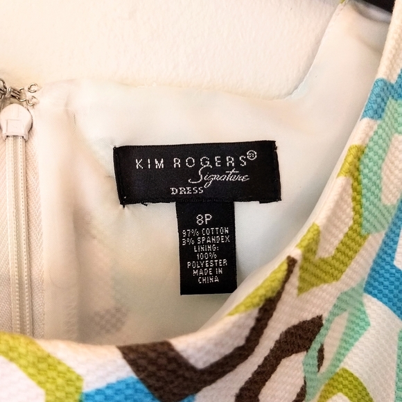 5/$30 Kim Rogers Signature Dress w Hexagon Design - Picture 3 of 6